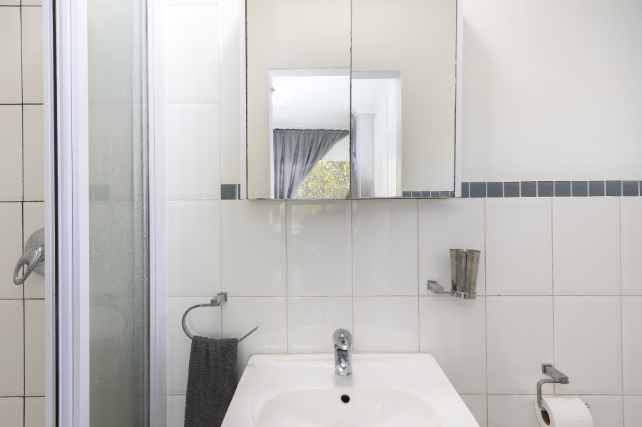 3 Bedroom Property for Sale in Somerset West Mall Triangle Western Cape